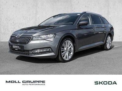 Usata Skoda Superb Style 150 CV (110 kW) 2022 Grigio Station wagon