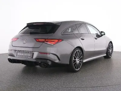 Gebraucht Mercedes CLA35 AMG Shooting Brake AMG 306 PS (225 kW) 2022 Kombi