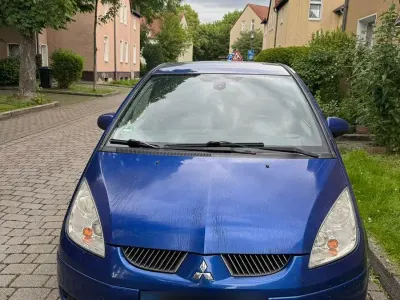 Gebraucht Mitsubishi Colt Motion 95 PS (69 kW) 2006 Blau Van / Kleinbus