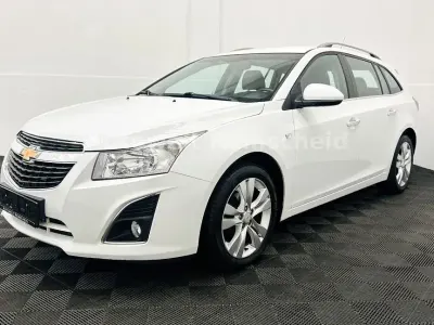 Gebraucht Chevrolet Cruze LTZ 140 PS (102 kW) 2013 Weiß Kombi