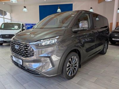 Grau Neu 2025 Ford Tourneo Titanium Van / Kleinbus | 45.815 € (Guter Preis)