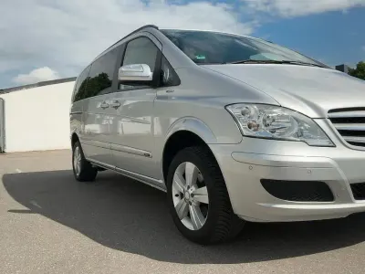 Gebraucht Mercedes Viano Edition 163 PS (119 kW) 2012 Silber Van / Kleinbus