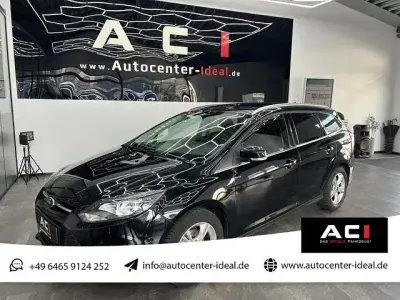 Second-hand Ford Focus 105 CP (77 kW) 2012 Negru Break
