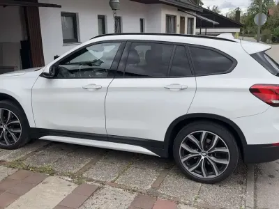 Gebraucht BMW X1 Sport Line 190 PS (139 kW) 2019 Weiß SUV