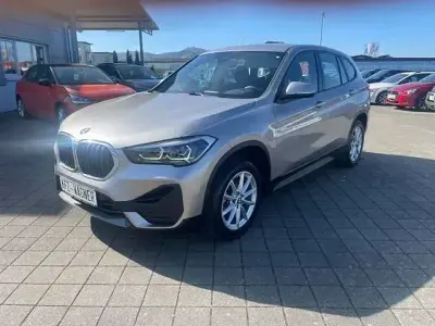 Używany BMW X1 Performance 150 KM (110 kW) 2020 Srebrny SUV