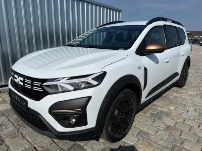 Neu Dacia Jogger Extreme 110 PS (80 kW) 2025 Glacierweiß uni Van / Kleinbus