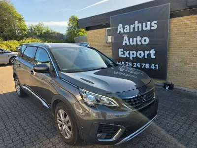 Gebraucht Peugeot 5008 Allure+ 120 PS (88 kW) 2017 Grau Van / Kleinbus