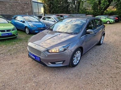 Usata Ford Focus 101 CV (74 kW) 2015 Grigio Berlina