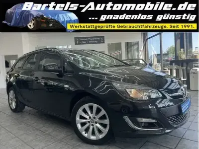 Gebraucht Opel Astra Active 140 PS (102 kW) 2013 Karbonschw graphitschw mid (metallic) Kombi