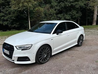 Gebraucht Audi A3 Design 150 PS (110 kW) 2018 Weiß Limousine