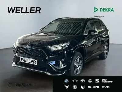 Gebraucht Toyota RAV4 Hybrid Plus 306 PS (225 kW) 2022 Attitude black (schwarz) SUV