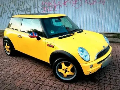Gebraucht Mini Cooper 90 PS (66 kW) 2003 Gelb Kleinwagen
