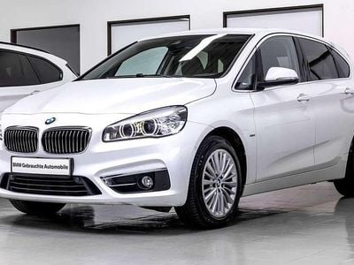 Gebraucht BMW 225 Luxury Line 231 PS (169 kW) 2016 Mineralweiss metallic Van / Kleinbus