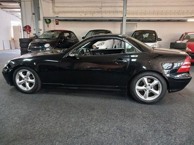 Gebraucht Mercedes SLK200 163 PS (119 kW) 2001 Schwarz Cabrio