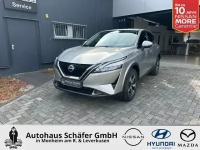 Gebraucht Nissan Qashqai 360º 140 PS (102 kW) 2023 M) (silber SUV