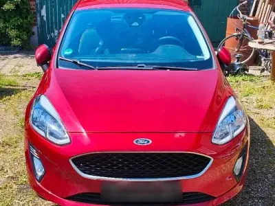 Usata Ford Fiesta Cool & Connect 70 CV (51 kW) 2017 Rosso Utilitaria