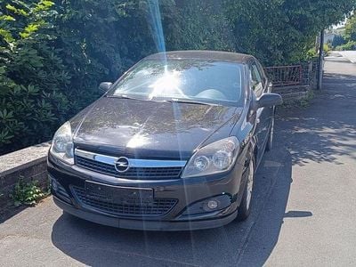 Opel Astra GTC
