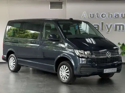Gebraucht VW Caravelle Comfortline 150 PS (110 kW) 2021 Blau Van