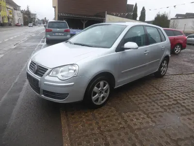 Gebraucht VW Polo 75 PS (55 kW) 2007 Silber Kleinwagen