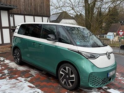 Usata VW ID. Buzz Pro 150 kW (204 CV) 2023 Verde Monovolume