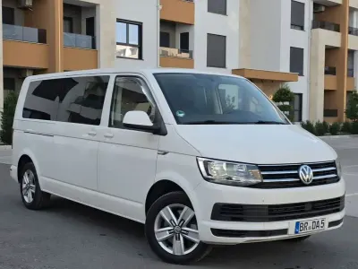 Gebraucht VW Multivan Generation Six 150 PS (110 kW) 2016 Weiß Van / Kleinbus