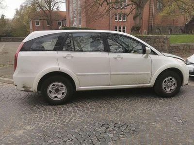 Gebraucht Tata Aria 150 PS (110 kW) 2014 Weiß Van / Kleinbus