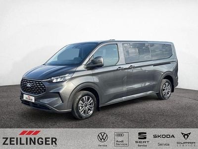 Neu Ford Tourneo Titanium 170 PS (125 kW) 2026 Grau Van / Kleinbus
