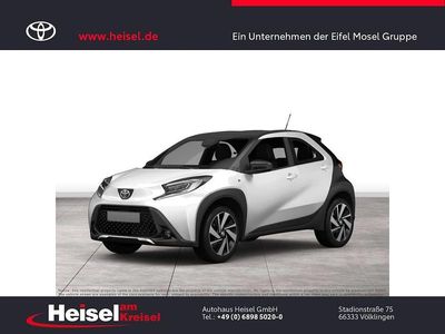 Neu Toyota Aygo X Business Edition 72 PS (52 kW) 2025 Weiß SUV