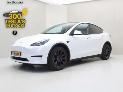 Gebraucht Tesla Model Y Standard Range 250 kW (341 PS) 2022 Weiß SUV
