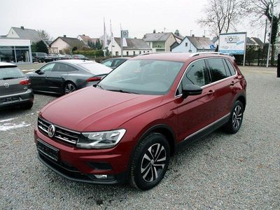 Rot Gebraucht 2019 VW Tiguan IQ Drive SUV | 22.450 € (Fairer Preis)