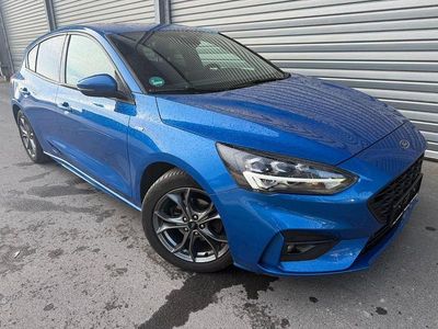 Gebraucht Ford Focus ST-Line 125 PS (91 kW) 2021 Blau Limousine