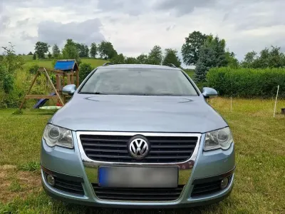 Gebraucht VW Passat 140 PS (102 kW) 2008 Blau Limousine