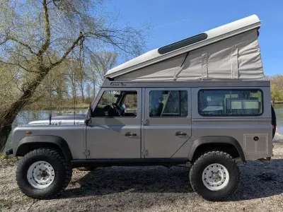 Gebraucht Land Rover Defender 122 PS (89 kW) 2012 Grau SUV