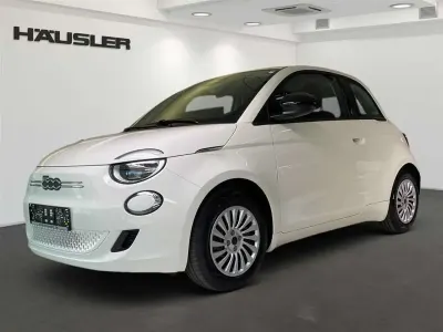 Gebraucht Fiat 500e Red 86 kW (118 PS) 2025 Arktis weiß Kleinwagen