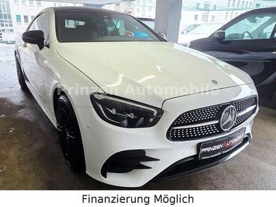 Weiß Gebraucht 2022 Mercedes E220 AMG Coupé | 37.990 € (Superpreis)