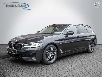 Gebraucht BMW 520 Performance 190 PS (139 kW) 2021 Sophistograu Kombi