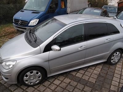 gebraucht Mercedes B180 CDI B -Klasse *Automatik*Tüv-NEU*