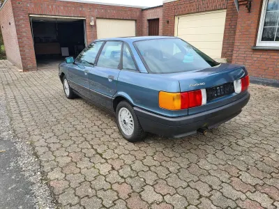 Gebraucht Audi 80 75 PS (55 kW) 1987 Limousine