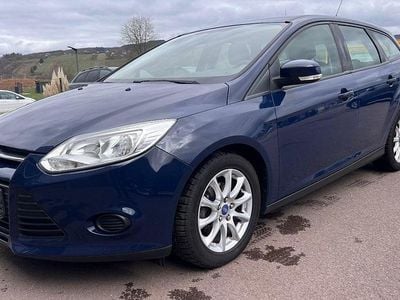 Gebraucht Ford Focus Trend 116 PS (85 kW) 2012 Blau Kombi
