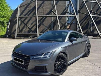 Gebraucht Audi TTS Design 310 PS (228 kW) 2015 Grau Coupé