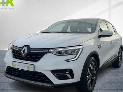 Schneeweiß (weiß) Gebraucht 2022 Renault Arkana Zen SUV | 18.980 € (Superpreis)