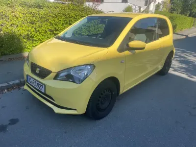 Occasion Seat Mii 60 PK (44 kW) 2012 Geel Hatchback