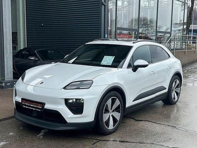 Gebraucht Porsche Macan 4 Electric 284 kW (387 PS) 2024 Weiß SUV
