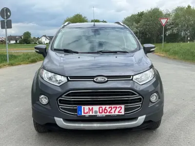 Gebraucht Ford Ecosport Titanium 95 PS (69 kW) 2016 Grau SUV
