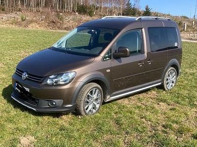 Gebraucht 2014 VW Caddy Van / Kleinbus | 11.000 € (Teuer)