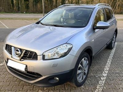 Gebraucht Nissan Qashqai +2 Tekna 131 PS (96 kW) 2013 Grau SUV