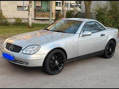 Usata Mercedes SLK230 193 CV (141 kW) 1998 Argento Cabrio