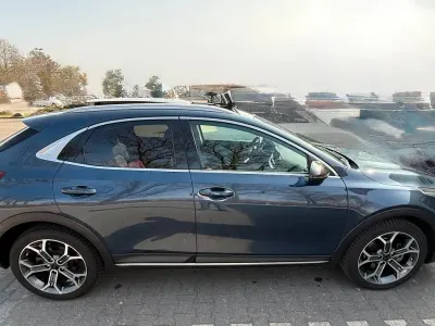 Gebraucht Kia XCeed 147 PS (108 kW) 2020 Andere farben SUV