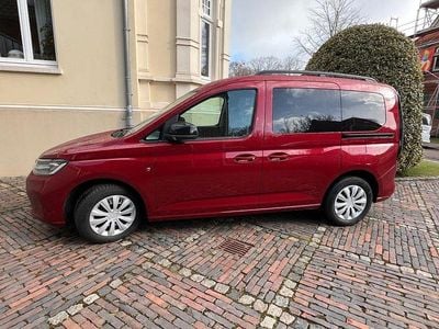 Gebraucht VW Caddy Life 122 PS (89 kW) 2024 Rot Van / Kleinbus