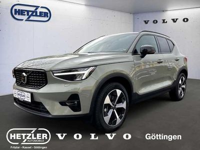 Gebraucht Volvo XC40 Plus 197 PS (144 kW) 2024 Sage green / metallic SUV
